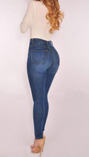 Load image into Gallery viewer, Classic Curvy Button Up Jeans
