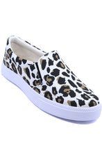 Load image into Gallery viewer, Gaby Slip Ons
