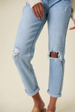Load image into Gallery viewer, Distressed Mom Jean
